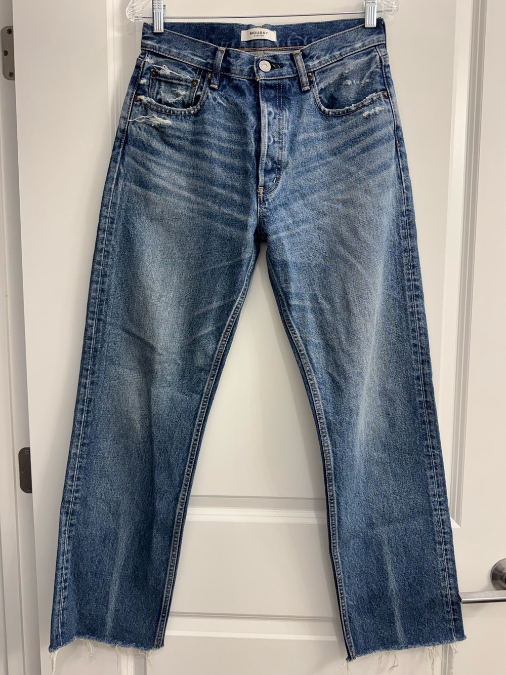 Moussy Vintage Mid-Blue Straight-Leg Cutoff Jeans